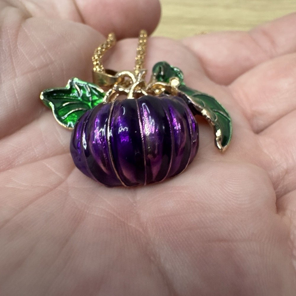 Betsey Johnson Pumpkin Brooch Pendant Necklace Purple Green Fall - Picture 3 of 7